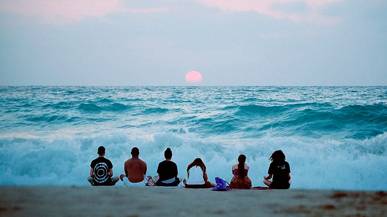 3016649-poster-p-the-beginners-guide-to-the-power-of-meditation-and-how-it-affects-our-brains-2